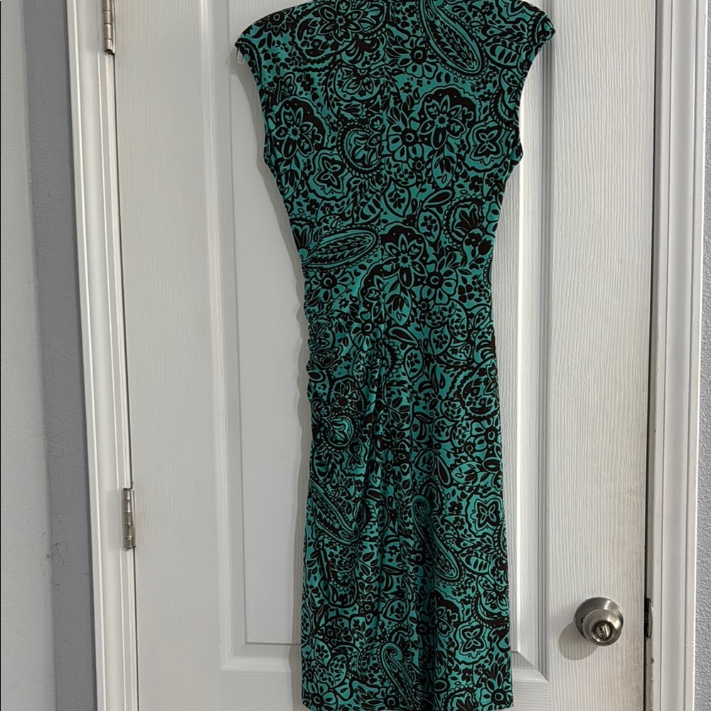 EUC Chaps Women Cap Sleeve Paisley Green Brown Dress Faux Wrap V Neck S - Picture 5 of 8